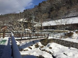 大沢温泉菊水館二泊:厳寒期の露天風呂