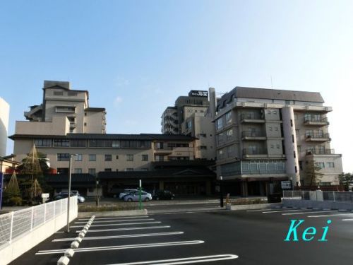 和倉温泉『ホテル海望』(1)青空と七尾西湾★湯っ足りパークと足湯 〔石川県七尾市〕