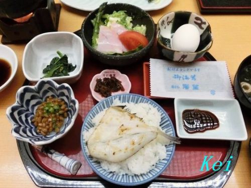 和倉温泉『ホテル海望』(6)朝食と、湯っ足りパークの「わくたまくん」 〔石川県七尾市〕