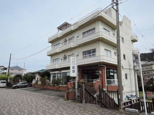 ホテルガーデン紀栄(土肥温泉)