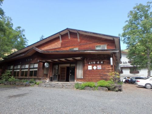 乗鞍高原温泉 山水館信濃 宿泊記 泉質の異なる2種類の源泉を楽しめる高原の宿に一人泊