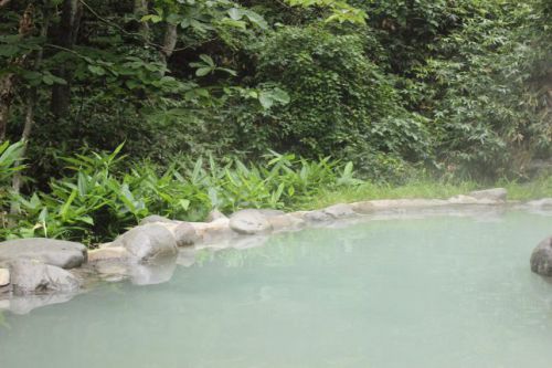 温泉クイズ!日本で1番「温泉地」の数が多い都道府県はどこ? 北海道? 大分県? 群馬県?