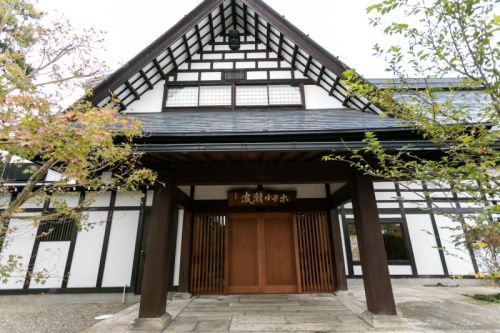 山形の魅力を五感で味わう温泉旅館。リニューアルした山形座 瀧波へ《前編》