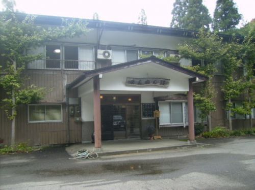 芋川温泉 湯元まんねん荘(閉館)