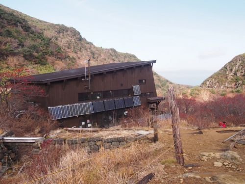 福島県奥岳温泉 くろがね小屋宿泊と安達太良山登山のきろく