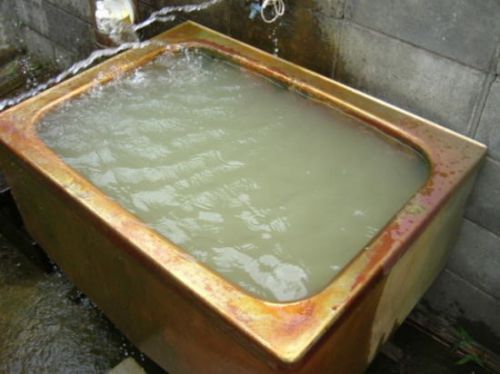 鳴子温泉 ガソリンスタンドの湯(閉鎖)