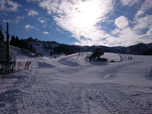 松之山温泉スキー場は明日23日オープンです!
