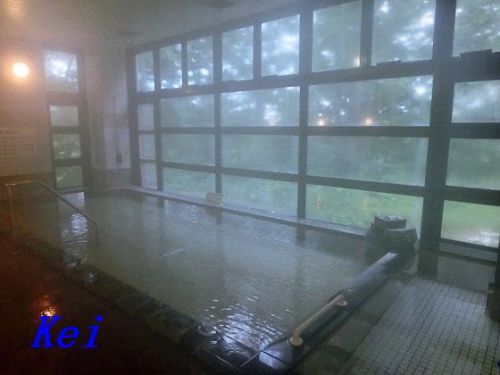 『寒水沢温泉 八甲田リゾートホテル』(2)朝の温泉 〔青森県青森市〕