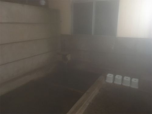 【由布市】湯平温泉 金の湯〜凍える冬はやはり温泉!しかし危険がいっぱい要注意!