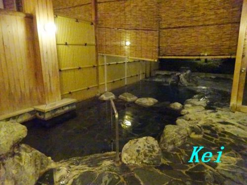 天童温泉「松伯亭あづま荘」(3)夜の露天風呂 〔山形県天童市〕