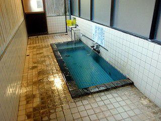 新湯田中温泉 鶴の湯