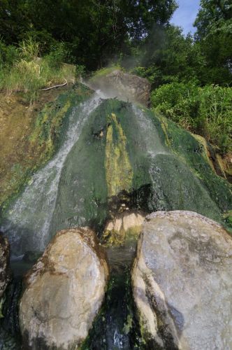 長野県某所 温泉の滝&足湯