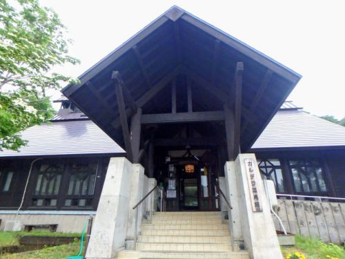 肘折温泉郷 カルデラ温泉館 サイダーのような天然の炭酸泉を持つ日帰り温泉施設