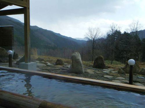 のとろ温泉 天空の湯(苫田郡) 標高700mからの眺望露天
