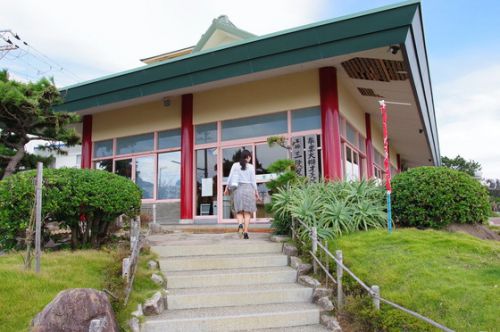 恋人の聖地!? 三段壁 足湯
