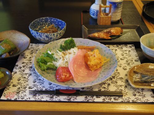 温泉宿の朝食の、定番メニューをまとめてみました。