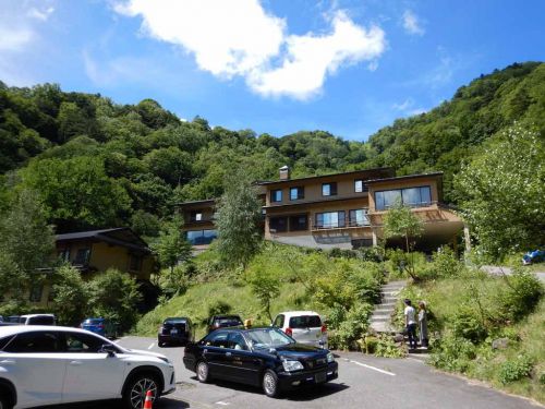 中の湯温泉旅館(中の湯温泉)
