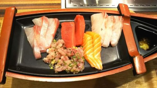 伊豆・下田温泉「下田聚落ホテル」(2)朝食バイキング・刺身と干物★朝のオーシャンビュー 〔静岡県下田市〕