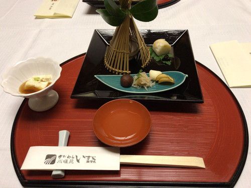 湯河原温泉 川堰苑いすゞホテル(食事と感想)