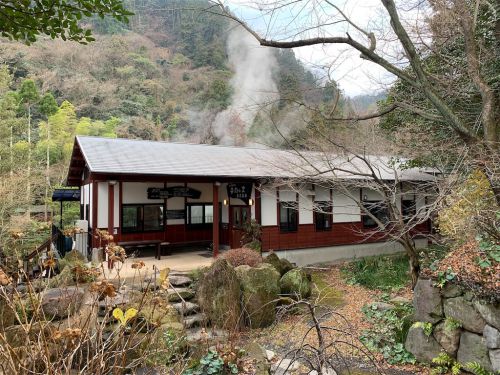 【別府市】堀田温泉 夢幻の里 春夏秋冬~恋しくて堪らない硫黄泉!