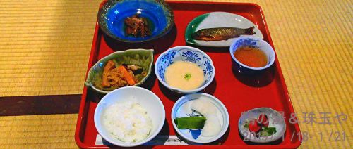 大人の休日 ② 湯巡りバスで乳頭温泉郷の3湯をハシゴ、蟹場温泉・大釜温泉・妙乃湯