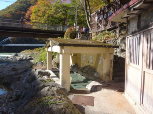 川治温泉 薬師の湯(岩風呂)