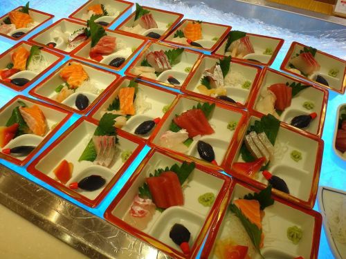 長島温泉 ガーデンホテルオリーブ ③夕食その1:食べきれないメニューを紹介