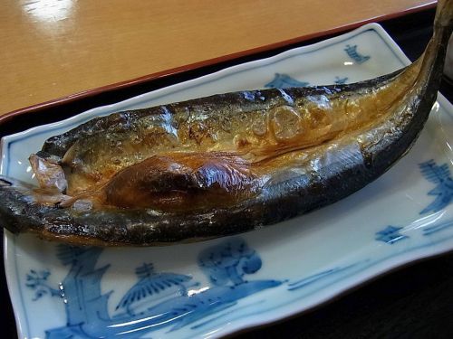 熊野川温泉さつき(新宮市) ②昼食はこのあたりの名物を