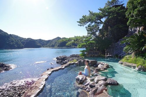 絶景!「ホテル中の島 露天風呂」