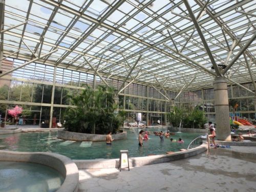 重慶市沙坪覇区 融匯温泉 その2(多彩なお風呂とお湯)