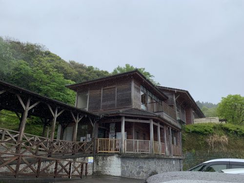 【えびの市】白鳥温泉 上湯~天然の低温ミストサウナでしっとり保湿