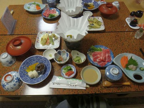 福地温泉 粋泉荘(高山市) ③夕食は山のものが中心です