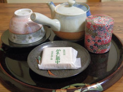 温泉宿の、お茶請けあれこれ。