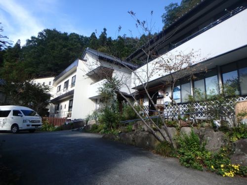 湯宿温泉 大滝屋旅館 宿泊記 つげ義春「ゲンセンカン主人」の舞台となった宿に一人泊