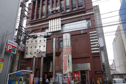 市街地にあるカプセルホテルでは全国ナンバー1に素晴らしいかけ流し温泉施設かも?「ゴールデンタイム高松」(香川)