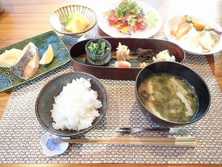 山荘わらび野 由布院温泉の宿 朝食