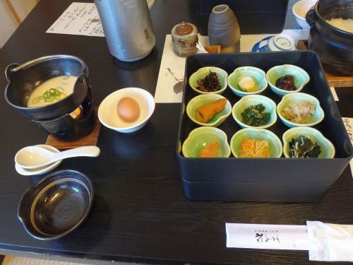 るり渓温泉⑥ こぶし荘花あかり 朝食は品数豊富