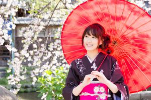 ◆20.4/4(土)~5(日)…お花見と湯豆腐グルメ&露天風呂。舞妓・花魁衣装で古都満喫ツアー