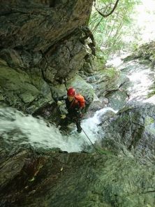 【奥道後温泉 〔奥道後 壱湯の守〕(愛媛・松山市)】~かけ流しの湯~ & シャワークライミング