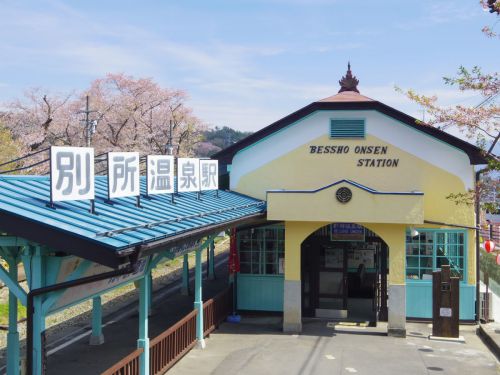 クラウドファンディングで支援できる温泉(長野、群馬、山梨)
