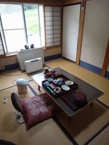 湯田中温泉 まるか旅館 ③朝食は別の部屋でいただきます