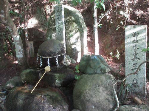 玉作湯神社(鳥取県松江市) パワースポット「願い石」が人気!玉造温泉にある神社