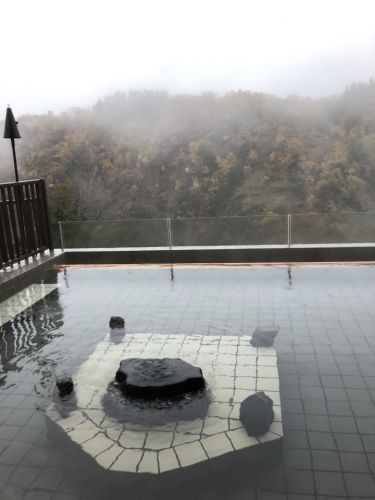 温泉って特効薬ではありません。