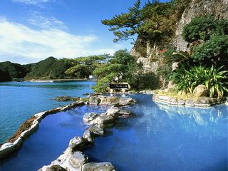 碧き島の宿熊野別邸中の島露天風呂付客室で至高の憩いを満喫!