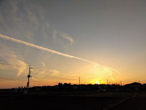 飛行機雲と、映画と温泉