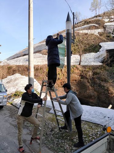 温泉街のバナーを直しました