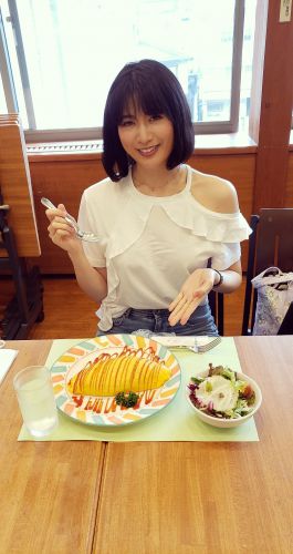 奥塩原新湯温泉は、濃厚ミルクのようにスベスベお肌になれる極上にごり湯♪(レポーター:星野七星)