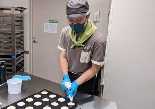 温泉道場の新たなる挑戦! 「湯あがりミルクチーズケーキ工房 ふろまあじゅ」の製造・販売を開始しました