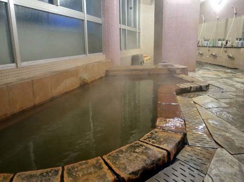 黄金の湯かけ流しの伊香保温泉・石坂旅館 お部屋編