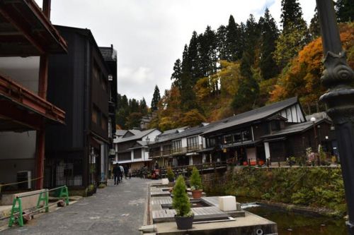 ノスタルジックな銀山温泉